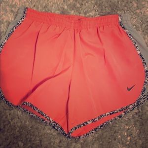 GIRLS nike shorts